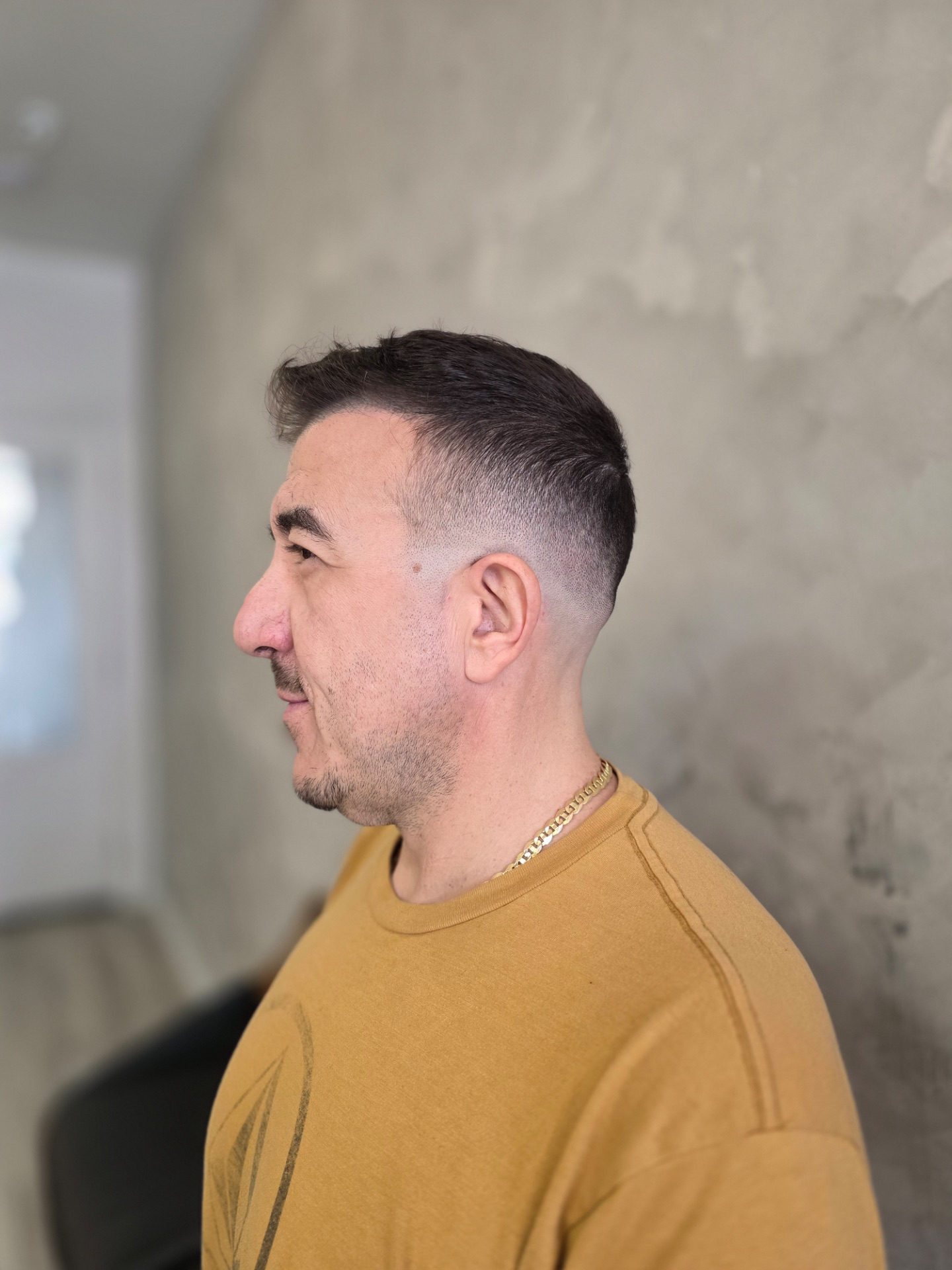 Textured crop and skin fade at Lads Fade Lounge